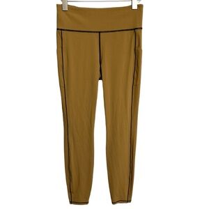 Vuori leggings gold/tan small